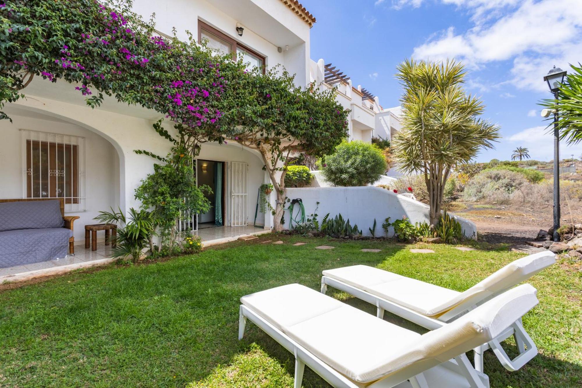 Appartement Private Garden Two Bedroom At Fairways Club